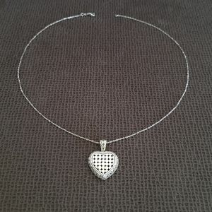 willowbird🪶 Silver🤍 Dotted Heart❤ Pendant Necklace - NWT